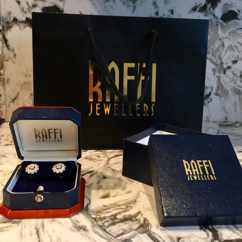 Diamond 18k White Gold Earrings